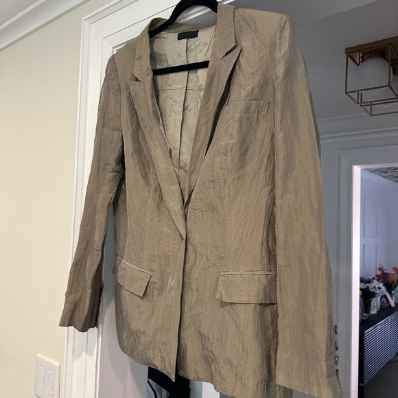 Richard Chai "Love" Taupe Crinkled Style Blazer w/ Metallic Sheen - Size 8 - Picture 3 of 12